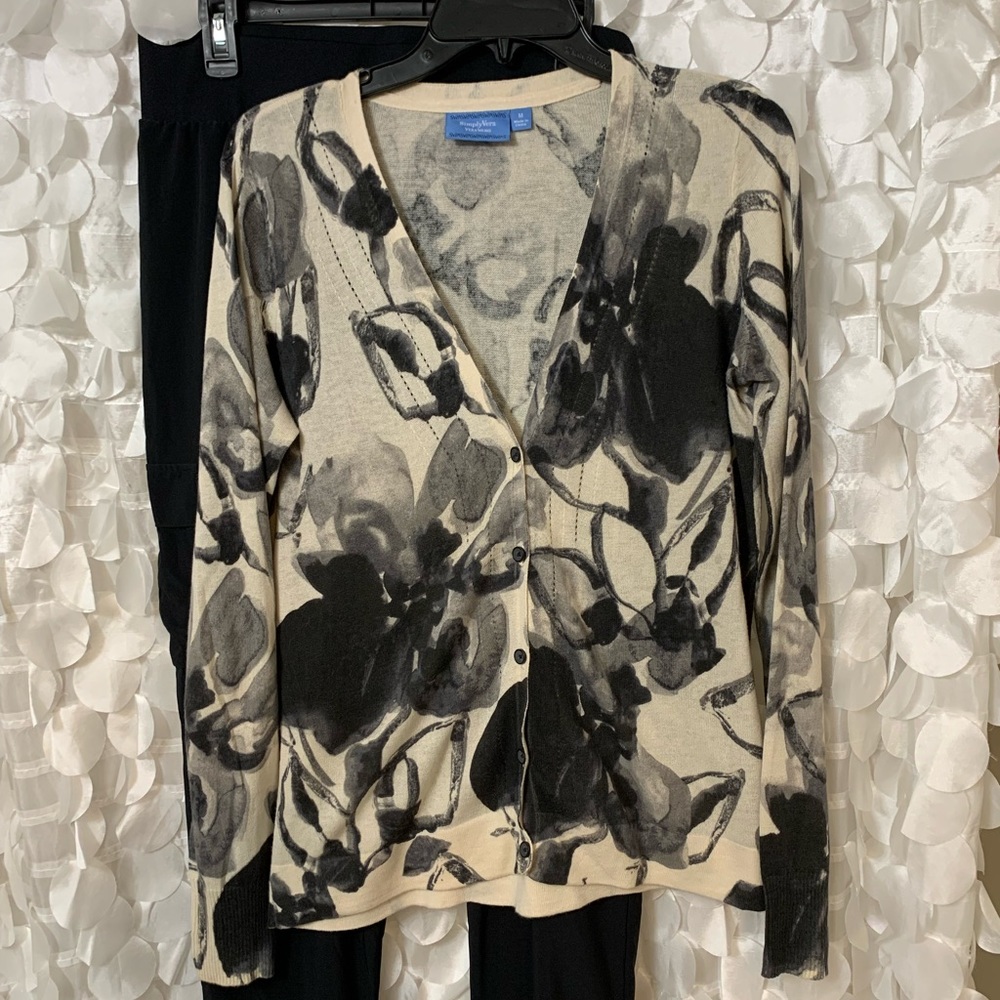 Sweater- Vera Wang